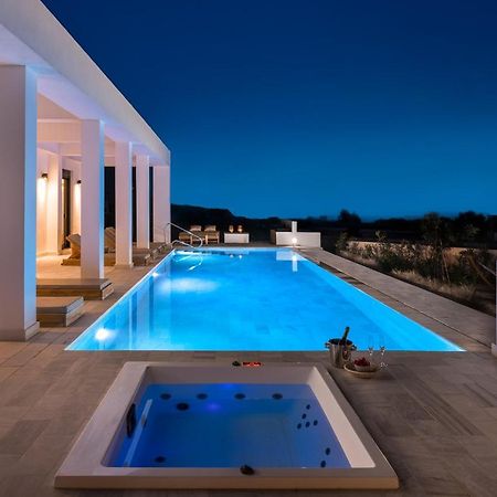 Seawater Villa Lakhania Luaran gambar